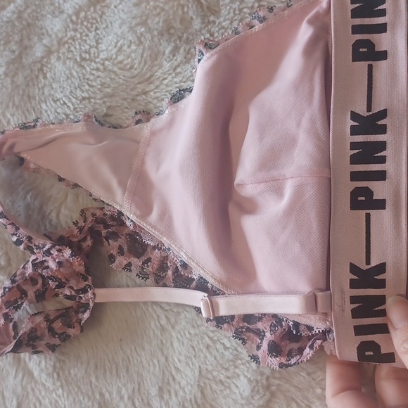 Pink Victoria's Secret Bra - Picture 3 of 8